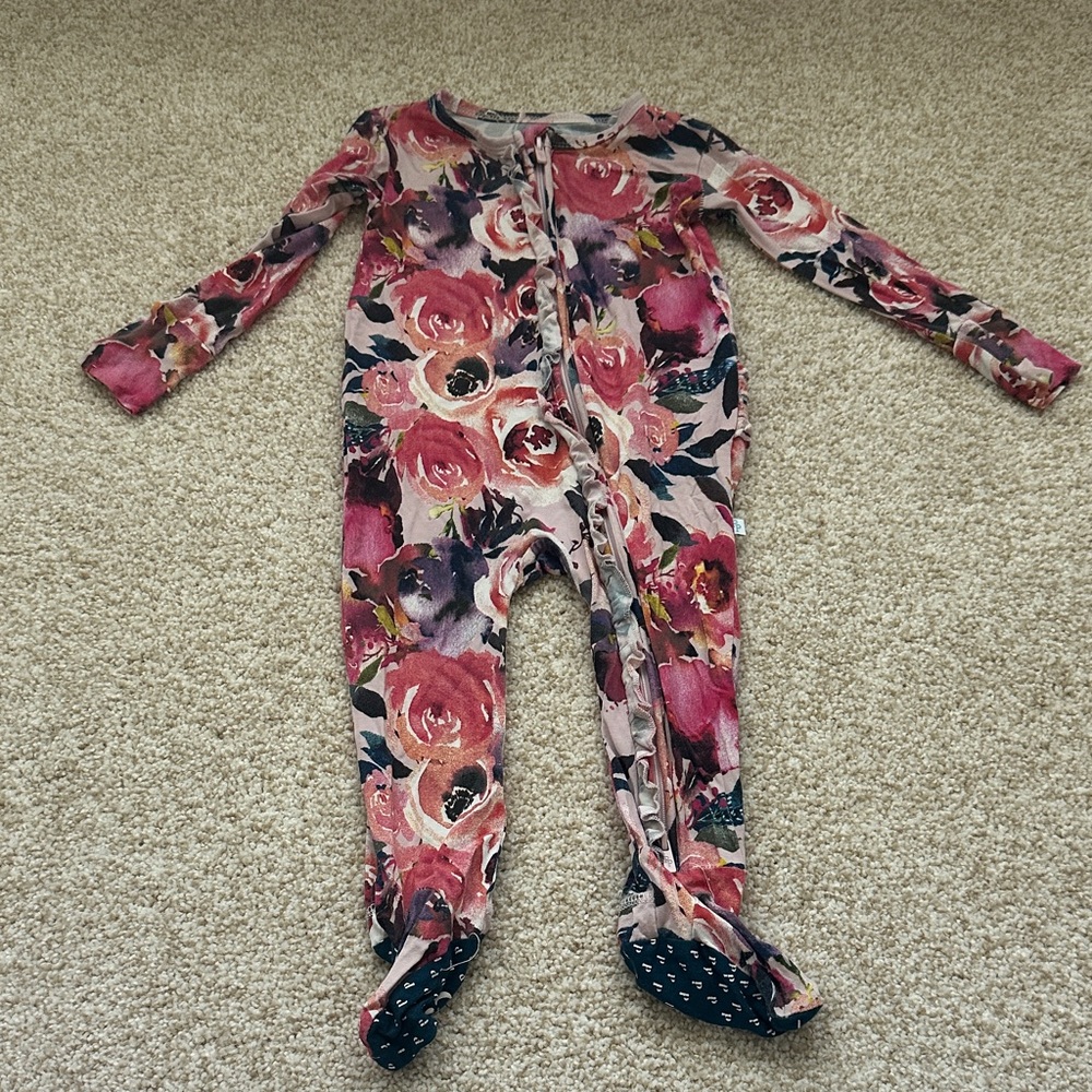 Posh Peanut Pink and Black Floral Footies